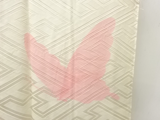  蝶模様振袖用長襦袢（刺繍衿付）